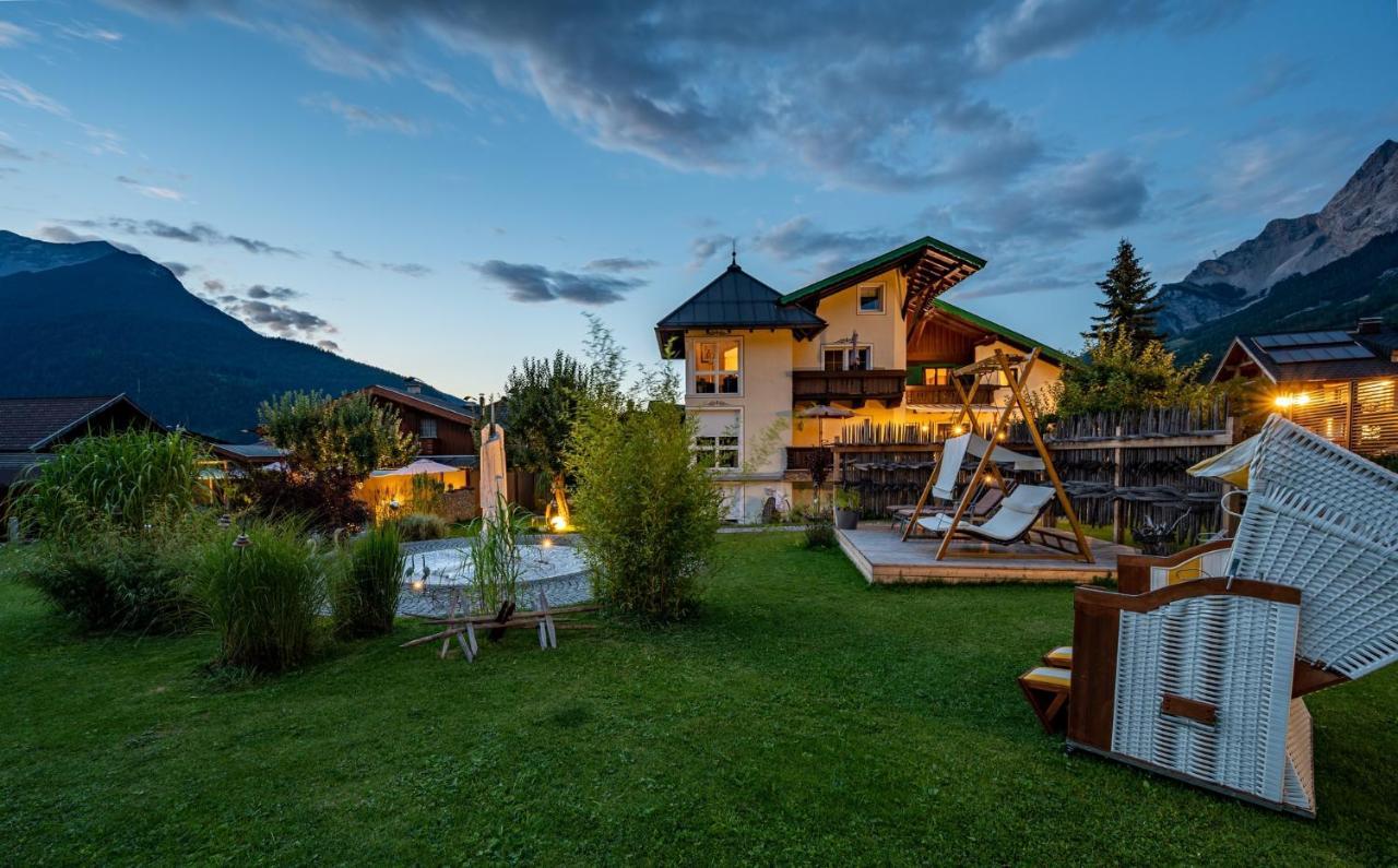 Ferienwohnungen Jaegerheim & Jaegerhaus Ehrwald Exterior photo